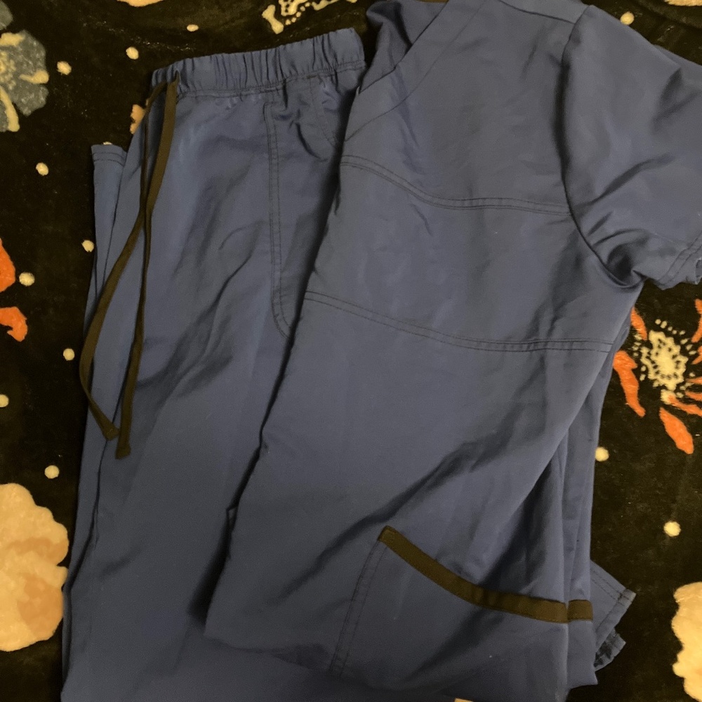 Scrub star size large